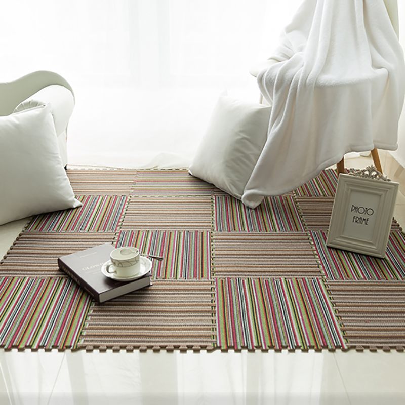 Living Room Carpet Tiles Interlocking Square Stain Resistant Carpet Tiles