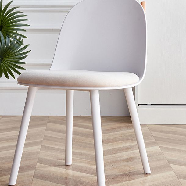 Modern Style Side Chair Plastic Upholstered Dining Side Chair for Indoor