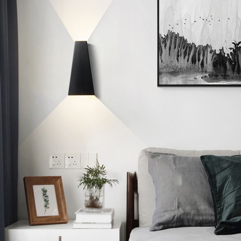 Modern Wall Lamp 2 Lights Wall Mount Lamp with Metal Shade for Living Room