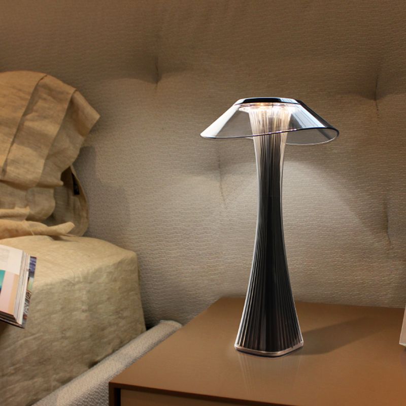 Pequeña iluminación de escritorio de cintura bonita lámpara de mesa gris acrílica contemporánea