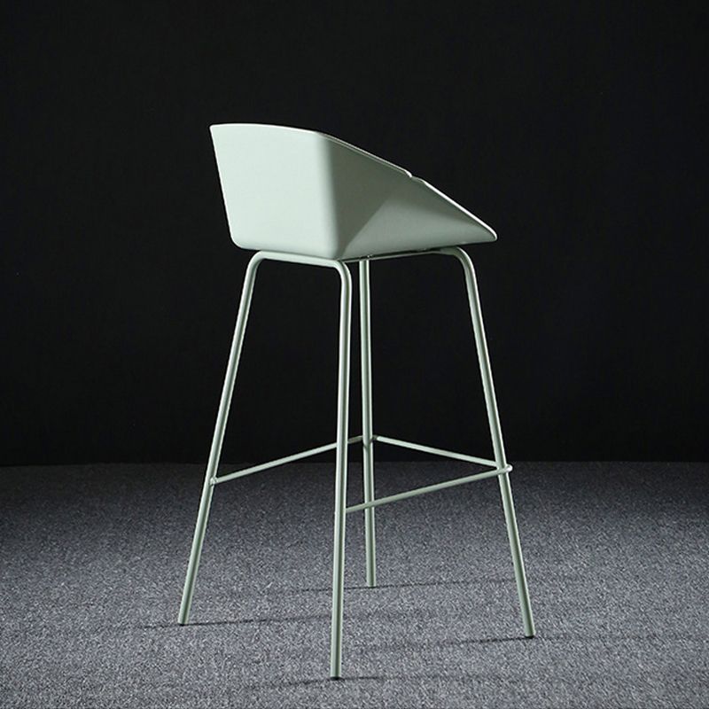 29-Zoll-Moderne Counter Bar Stool Armless Plastic Innenstuhl mit Fußstütze