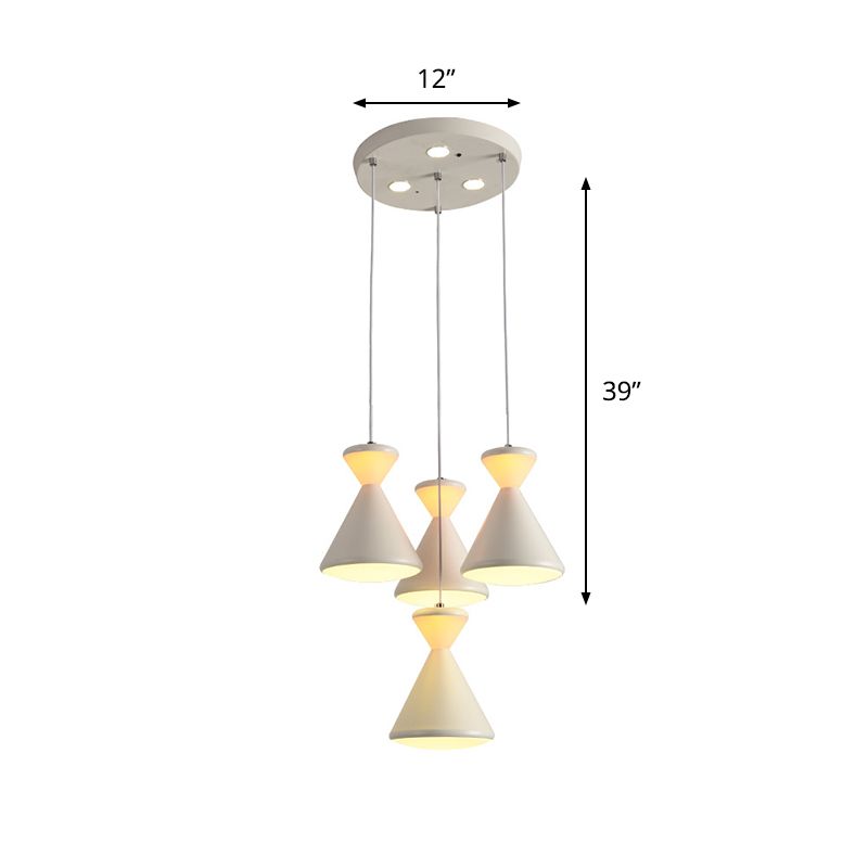 4 têtes Coup de salle à manger grappe pendente Light moderniste LED BLANC PROSDE LEMPORT AVEC SOURGLASS CHAPE ACRYLIQUE