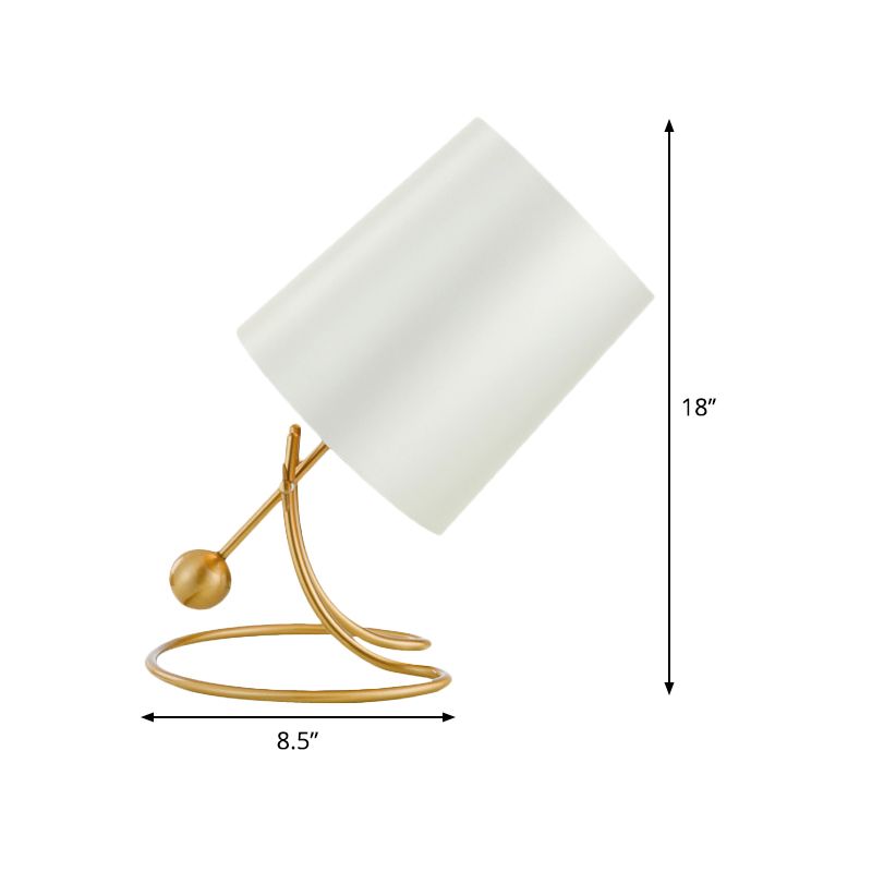 Ligera de la mesa nocturna de tela de barril Minimalismo Metal Lámpara de mesita de noche de 1 luces para sala de estar