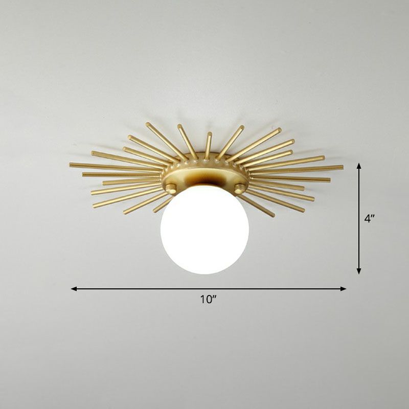 Iluminación de techo de vidrio opalino simple y creativa, montaje semiempotrado dorado Sunburst para vestíbulo