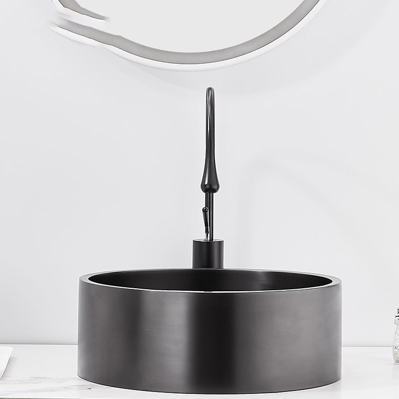 Modern Bathroom Sink Metal Round Vessel Bathroom Sink with Pop-Up Drain