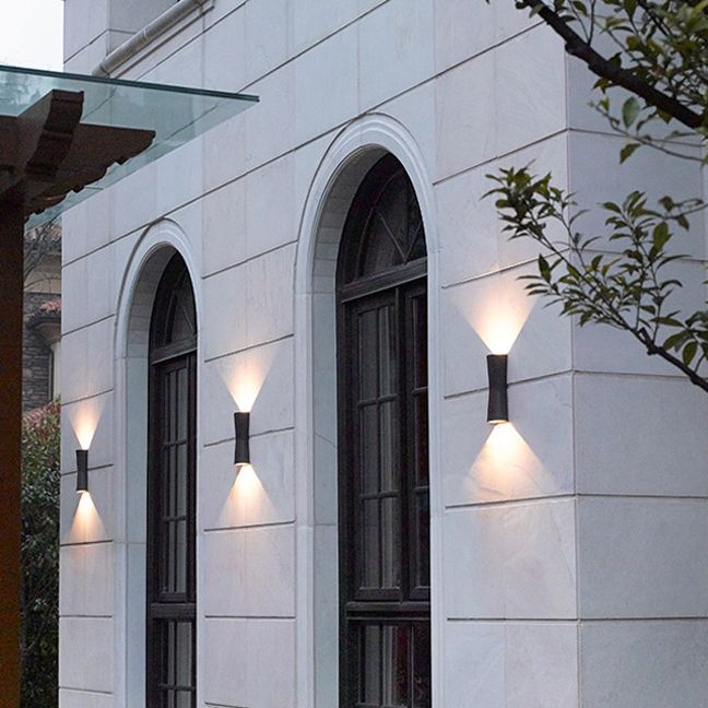 Les lampes murales en entonnoir vintage des appliques murales en métal industriel