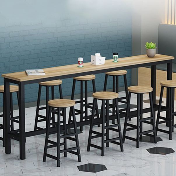 Tavolo da pranzo a base di bistrot nero e naturale tavolo da cocktail in legno e metallo