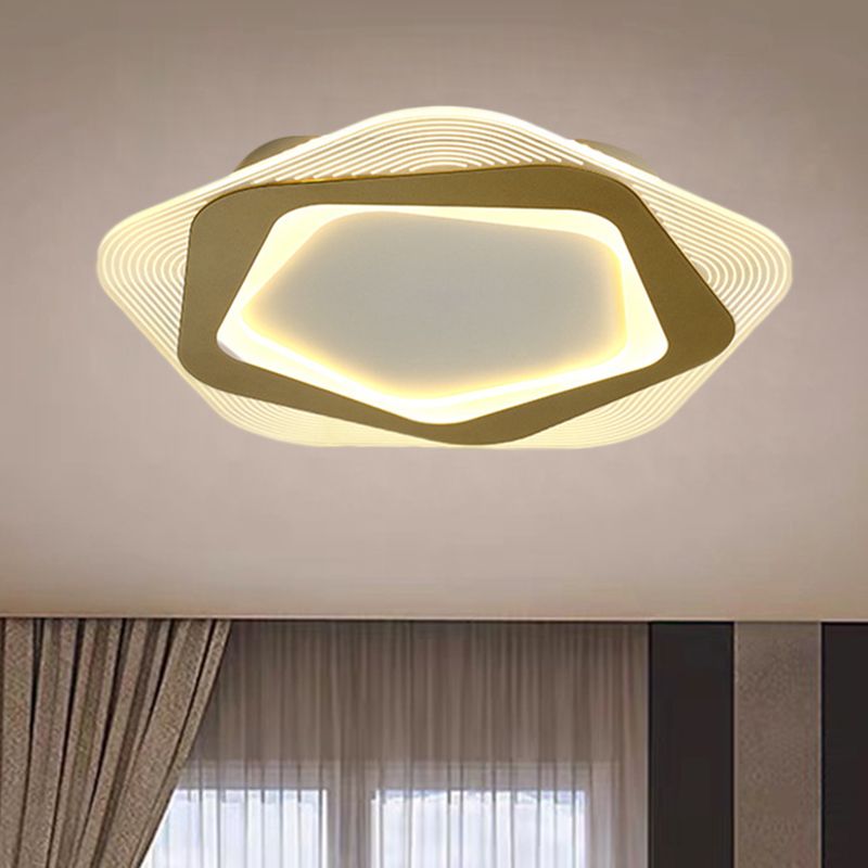 Metal Hexagon/Pentagon Flush Mount Modernism 18"/21.5" Width LED Flushmount Ceiling Light in Gold for Parlour