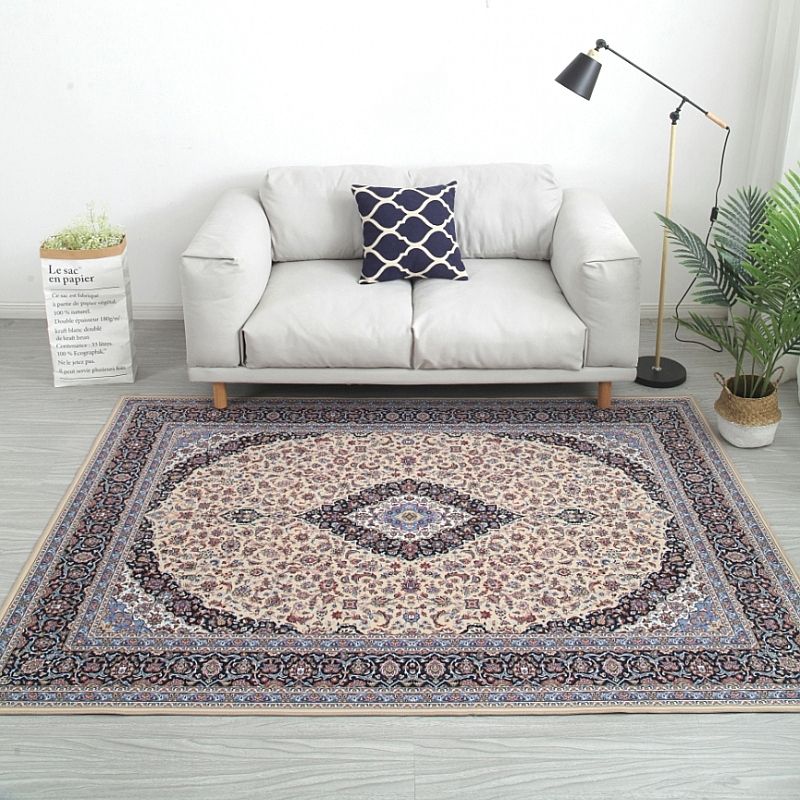Traditional Tribal Totem Rug Polyester Indoor Rug Stain Resistant Area Carpet for Living Room