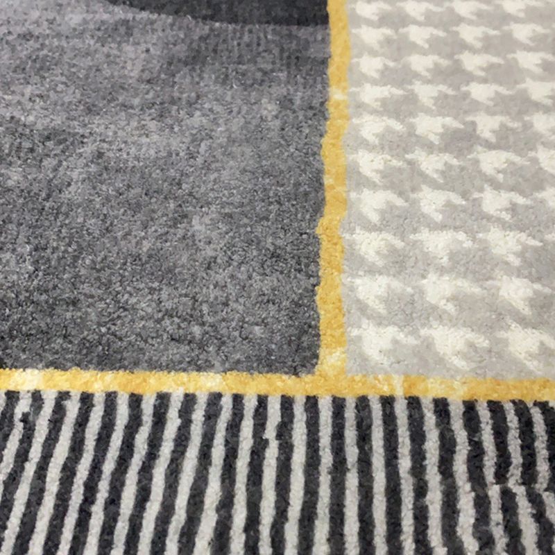 Modern Living Room Rug Abstract Pattern Carpet Polyester Area Rug with Non-Slip Backing