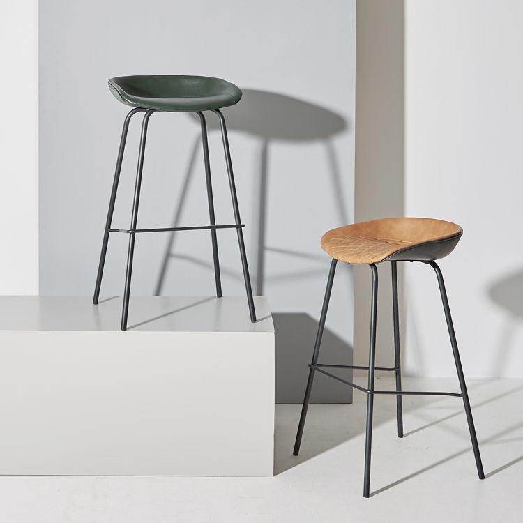 Contemporary Matte Finish Leather Barstool Low Back Home Stool