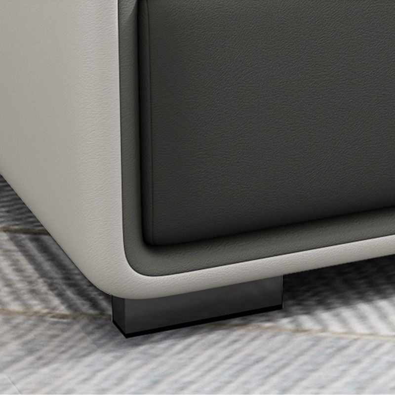 Contemporary Modular L-Shape Sectional with Pillowed Back Cushions