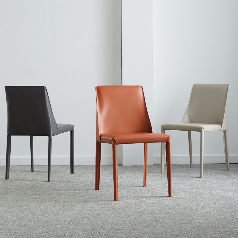 Silla lateral de cuero con respaldo sólido, estilo diseñador, acabado mate, silla de comedor para el hogar