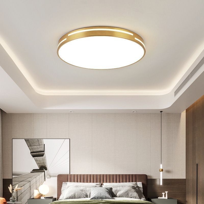 Nordic Style Flush Mount Light Metal Ceiling Light in Gold for Living Room