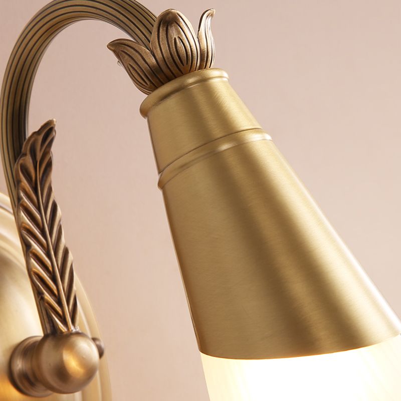 Lámpara de pared de flores de estilo tradicional 1/2 luces de pared de vidrio esmerilado en oro para el baño