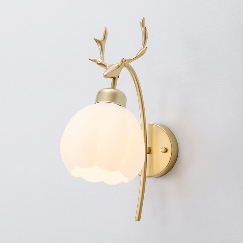 Gold Modern Metal Wall Sconce Bud Shape Wall Light with Glass Shade for Bedroom