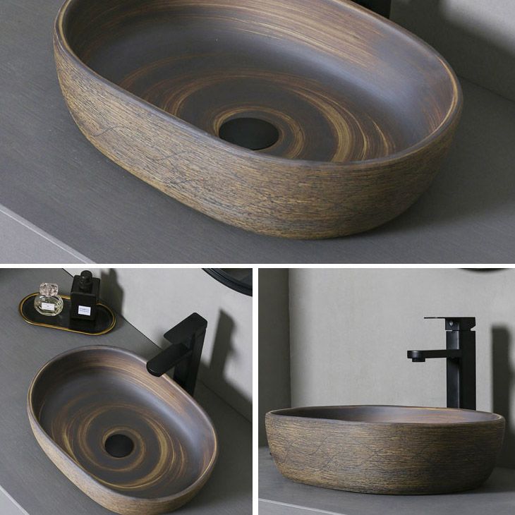Traditional Bathroom Sink Porcelain Oval-Shape Vessel Lavatory Sink with Pop-Up Drain
