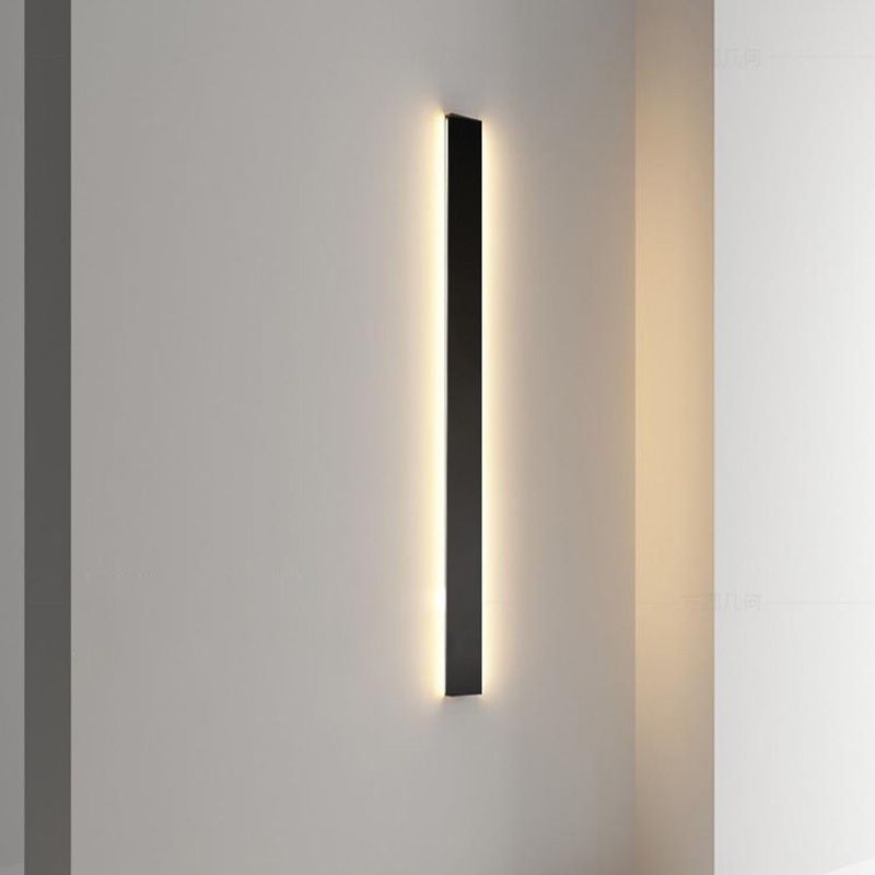 Rectangle Shaped Indoor Wall Mount Light Fixture Modern Style Metal LED Wall Sconce