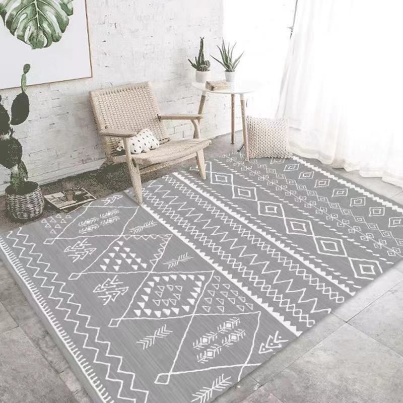 Boho-Chic Graphic Design Rug Polyester Indoor Carpet Stain Resistant Indoor Carpet for Living Room