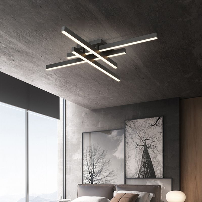 Plafoniera a LED nera in acrilico con montaggio a incasso lineare in alluminio in stile moderno e conciso per camera da letto