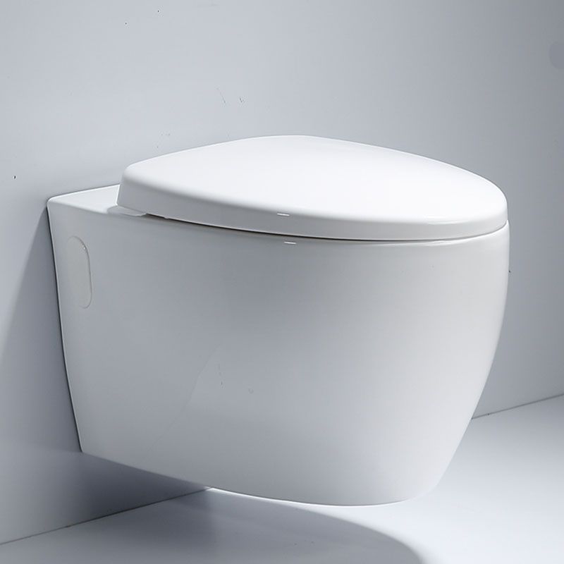 Wall-mounted Toilet Household In-wall Hidden Tank Soft-Close Seat Toilet