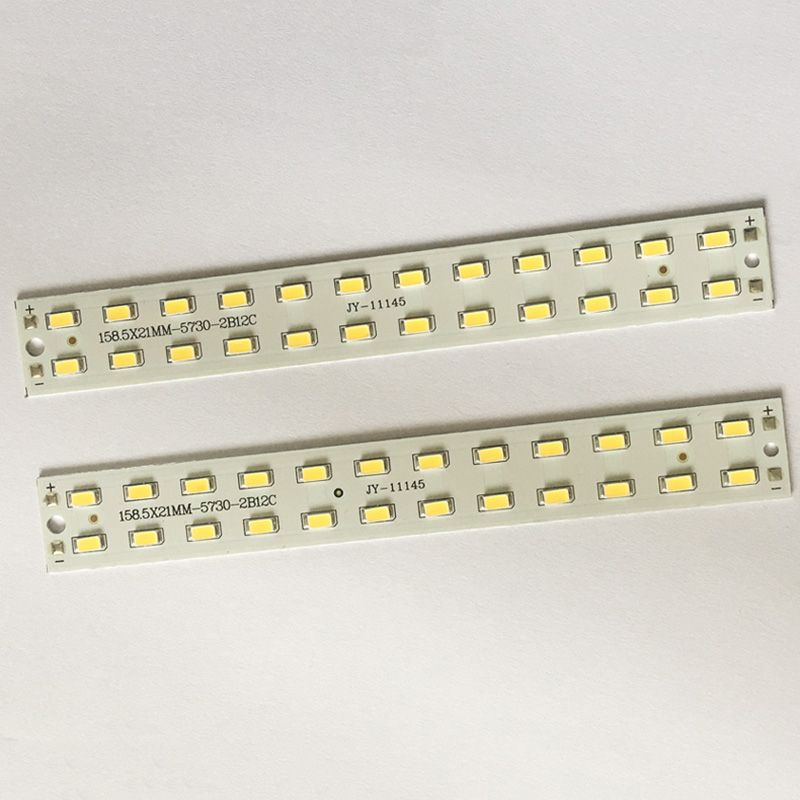 Geometric Shade Wall Lighting Modern Simple Style Metal 1 Light Sconce Light in Black and White