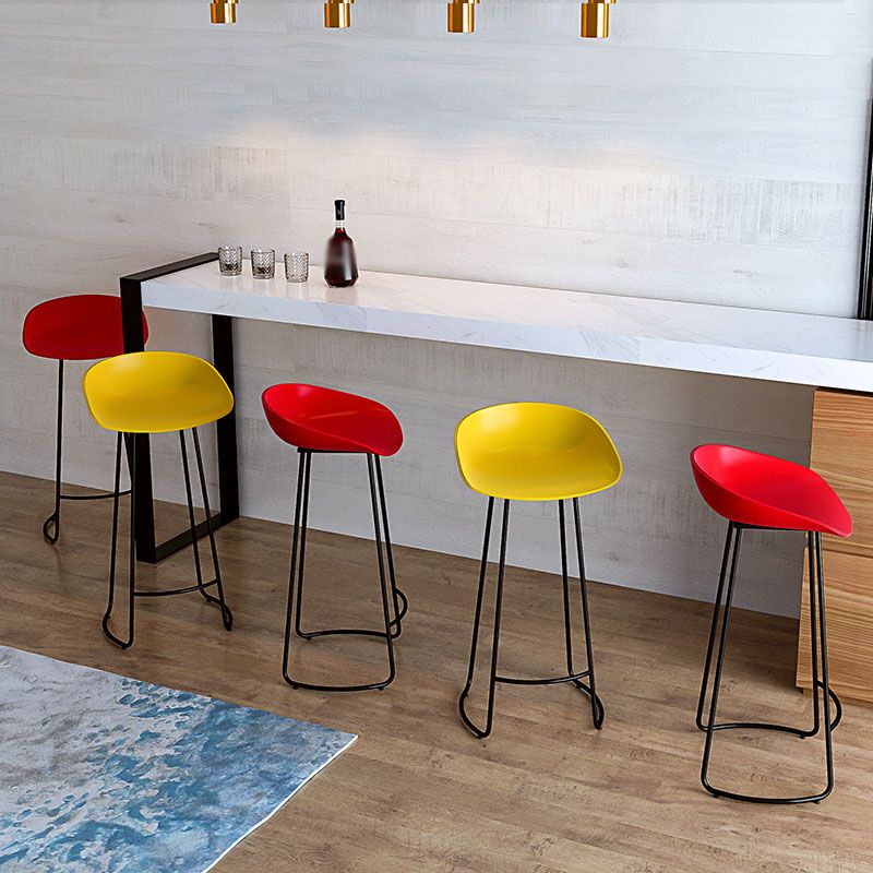 Modern Armless Backrest Counter Stool Iron Kitchen Bar Stool with Acrylic Seat