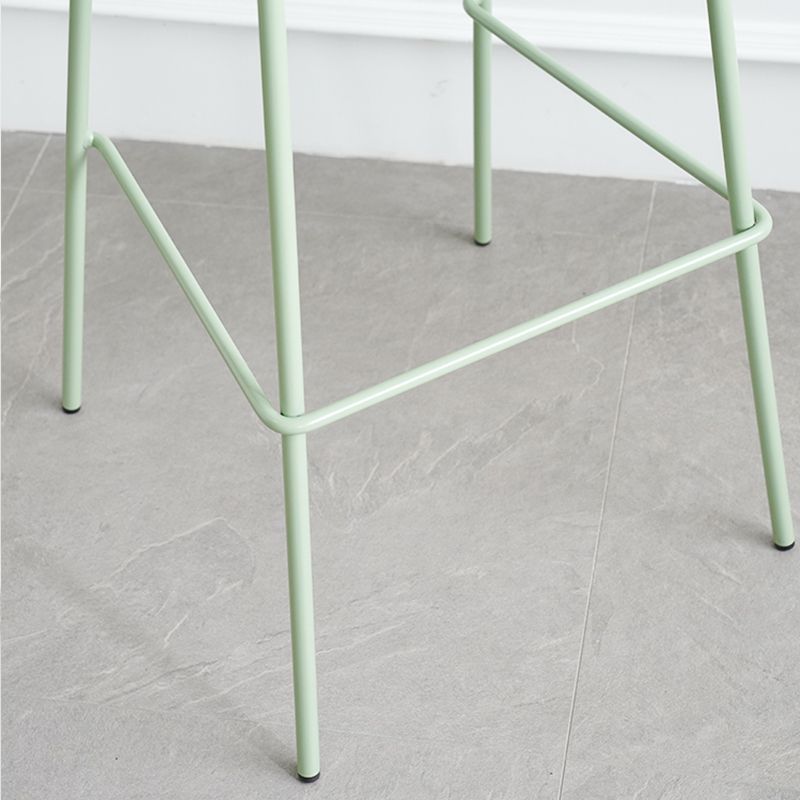Contemporary Armed Contoured Seat PP Plastic Stool with Metal Base