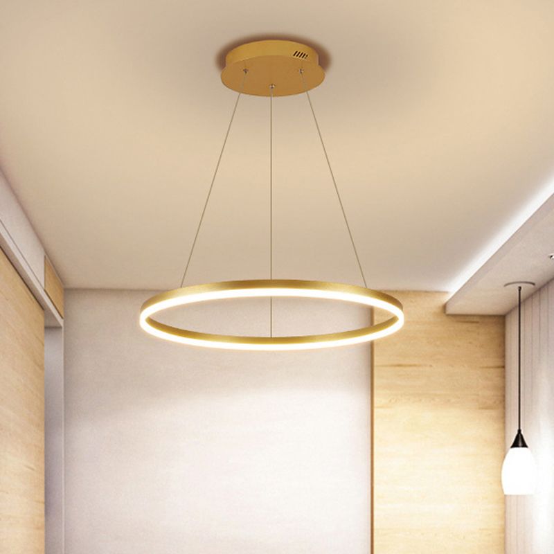 Ring kroonluchter lamp Minimalistisch metaal 16 "/19.5" /23.5 "met LED -slaapkamer plafond hanger in goud, warm/wit licht