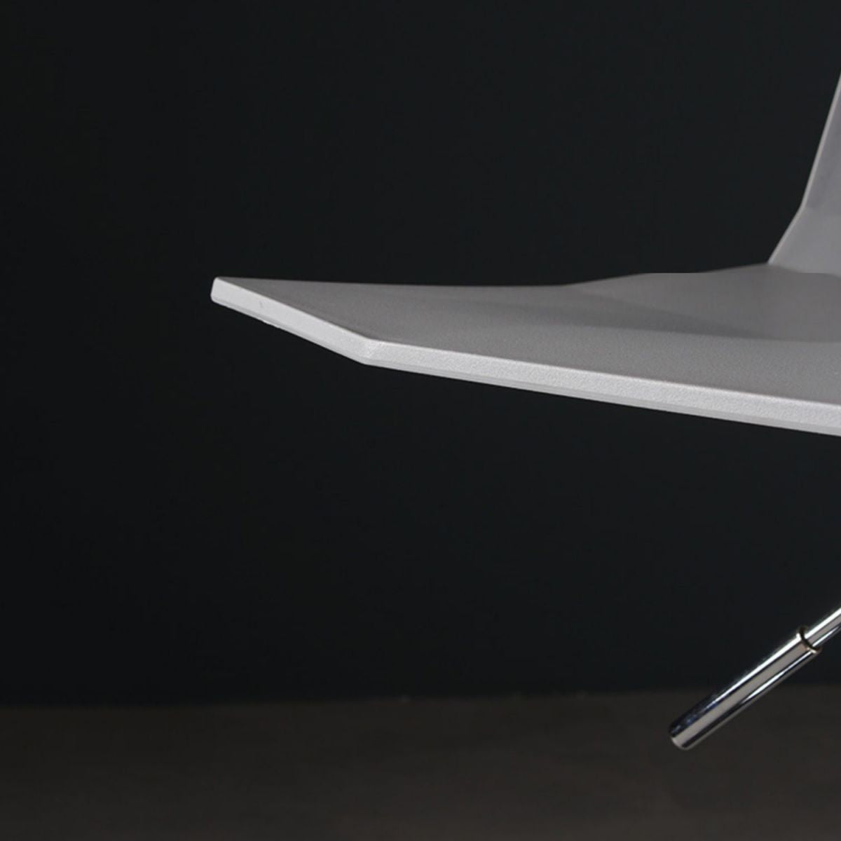 Tabouret de comptoir en plastique et de bar moderne