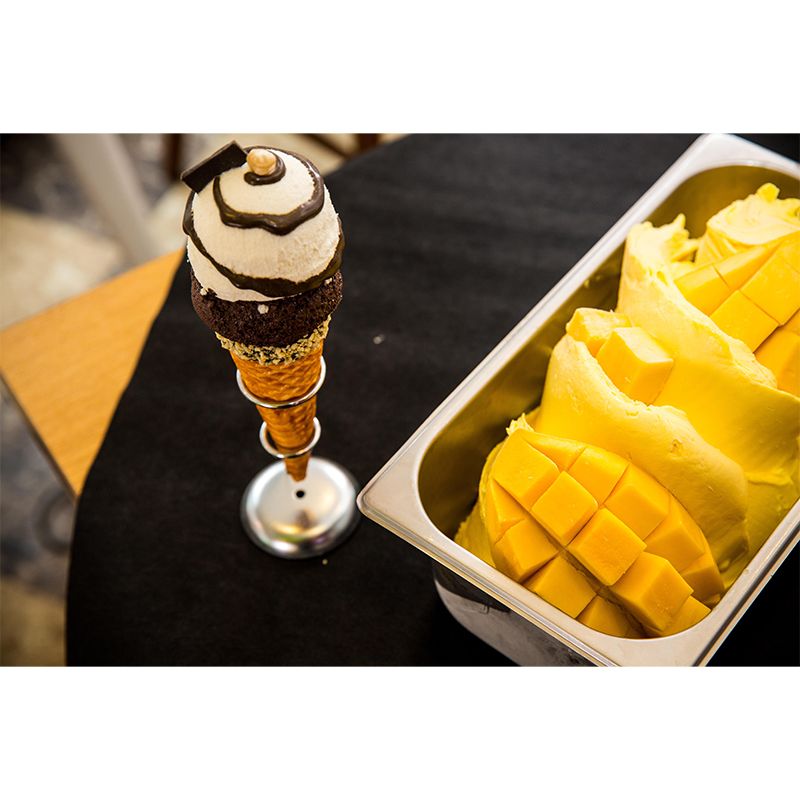 Contemporary Dessert Shop Wall Mural Decor with Ice Cream Painting Eco-friendly for Decoration