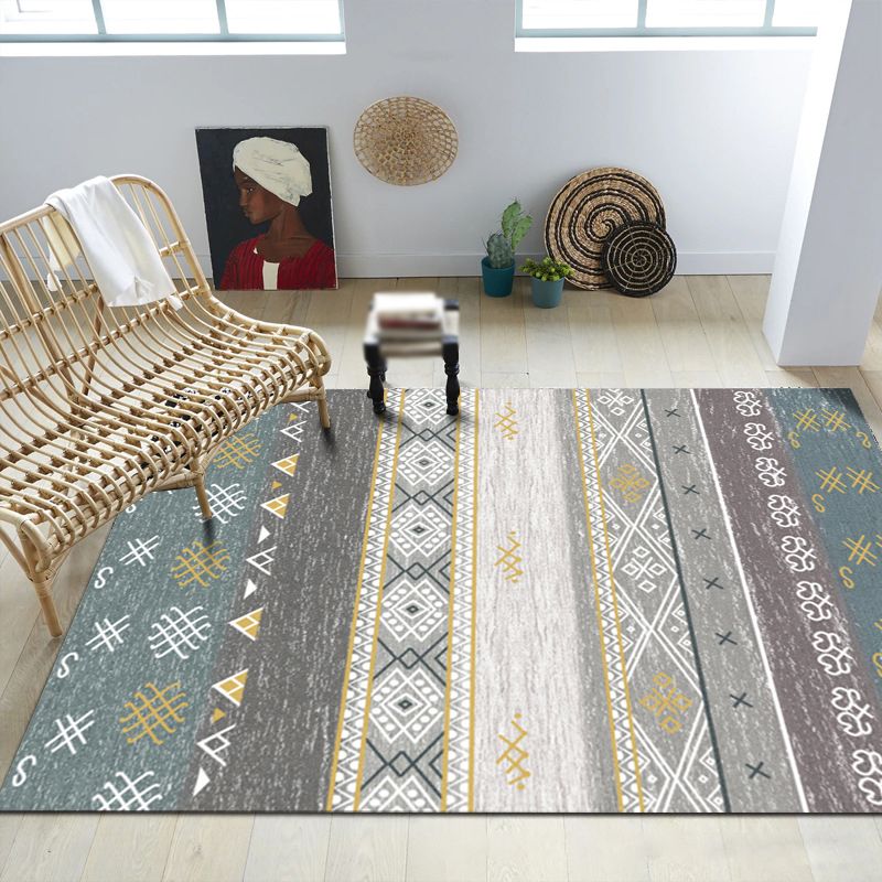 Boho Polyester Teppich Multikolor Tribal Totem Print Teppich Fleckenfesterer Teppich für Wohnkultur