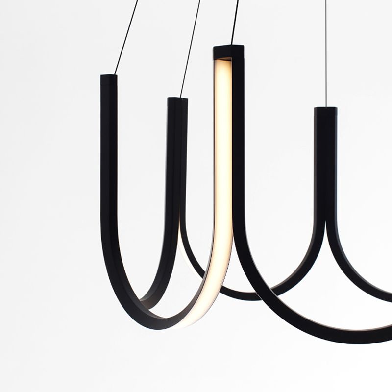 Simple Metal Chandelier Lighting Fixture Black Linear Chandelier Pendant Light for Bedroom