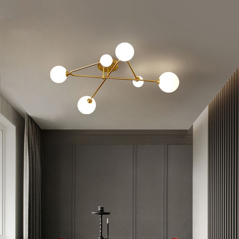 Orb Semi Mount Lighting Simple Salon en Verre Opalin Près du Plafonnier en Or
