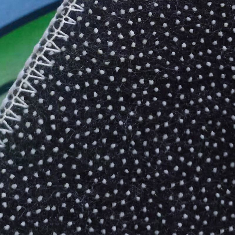 Metal Lines Carpet Polyester Modern Carpet Non-Slip Backing Carpet for Living Room