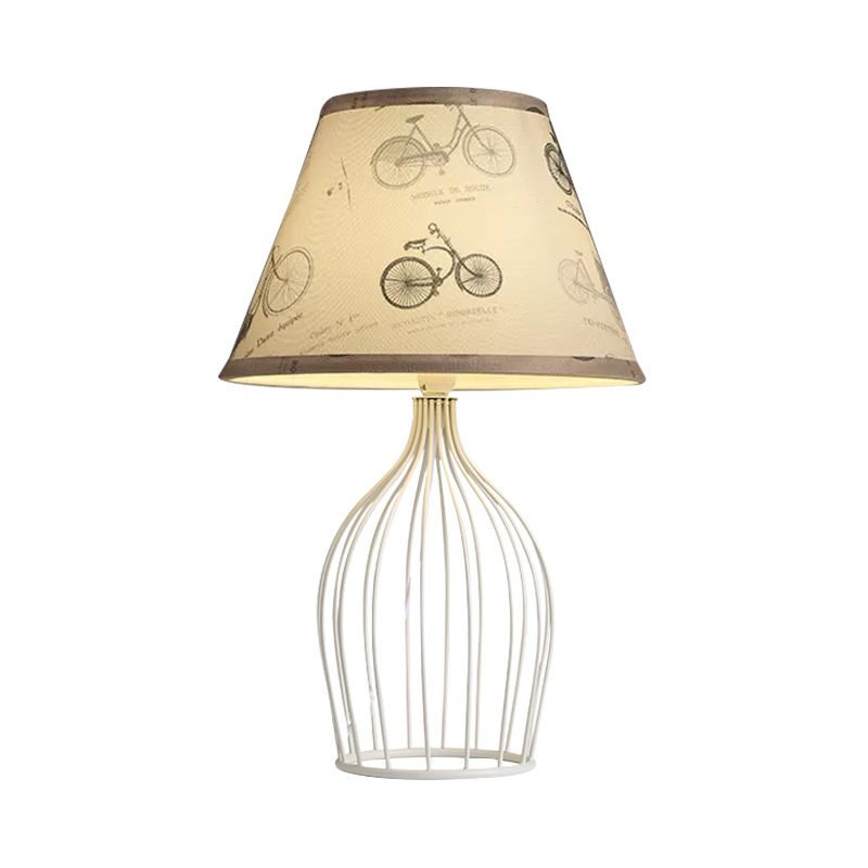 Table de nuit effilée blanche lumière tissu traditionnel 1 tête de salon lampe de bureau avec base de cage métallique