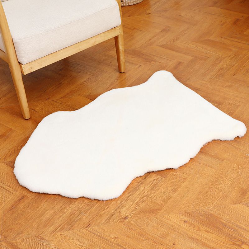 Novelty Irregular Shape Rug Solid Color Polyester Area Rug Carpet for Living Room