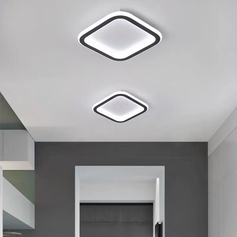 Geometrische Deckeneinbauleuchte aus Metall, moderne LED-Deckenleuchte in Schwarz