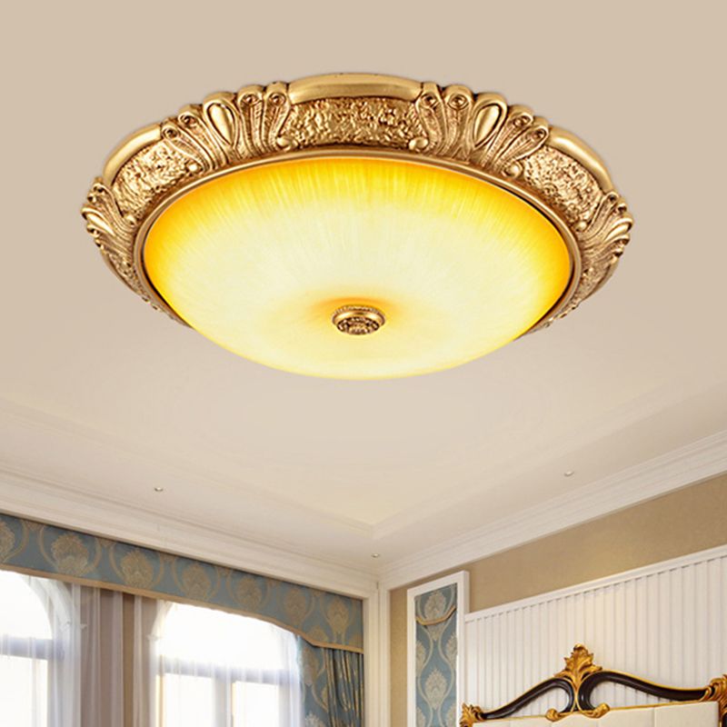 12"/16"/19.5" W LED Ceiling Flush Traditional Circle Amber Glass Flush Mount Lighting in Gold