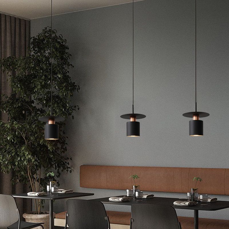 Modern Creative Creative Single a sospensione Lampada sospesa in ferro battuto per sala da pranzo