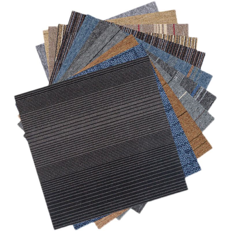 Modern Carpet Floor Tile Self Adhesive Level Loop Stain Resistant Carpet Tile