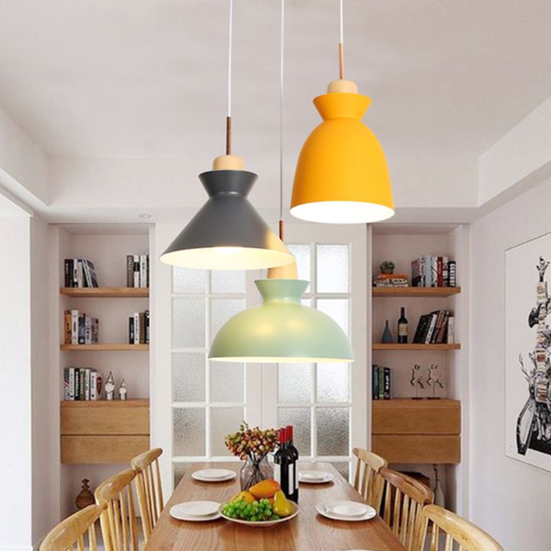 Metal Shade Hanging Light Nordic Style 1 Light Restaurant Ceiling Pendant Lamp with Wooden Top