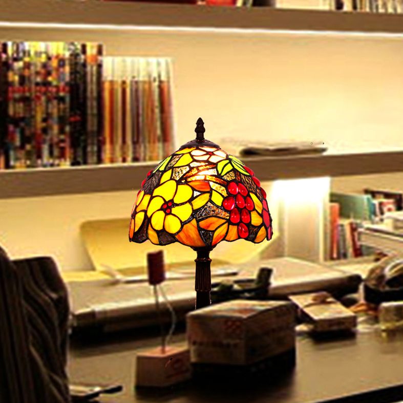 Stained Glass Red Table Light Flower and Grapes Pattern 1 Head Tiffany Night Stand Lamp