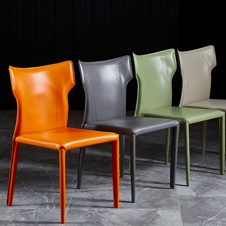 Silla sin brazos de comedor de metal contemporáneo, silla lateral de piel sintética para uso doméstico