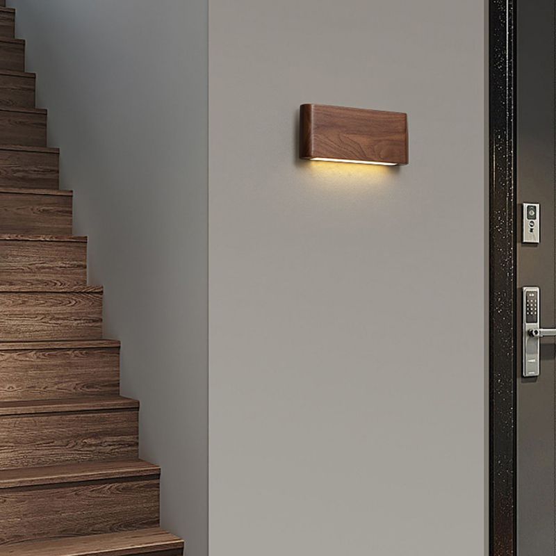 Modern Metal Wall Sconce Linear Shape Wall Light with PC Shade for Bedroom