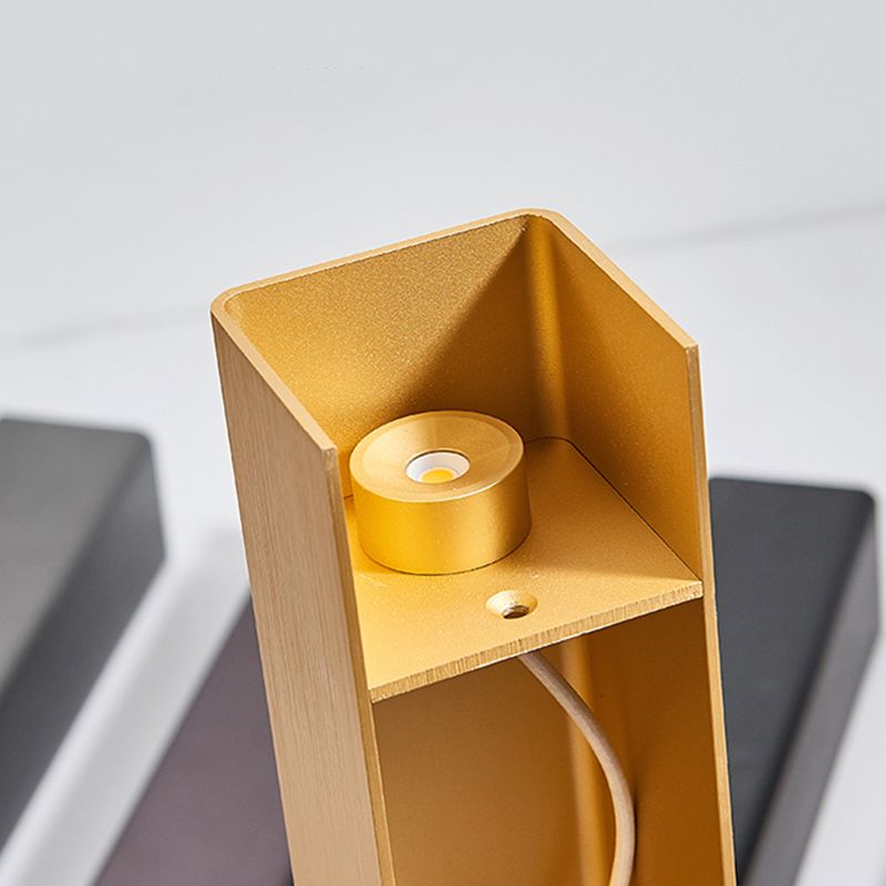 Quadratische Schatten Metallwand Licht moderne 2 Lights Wandmontage Beleuchtung