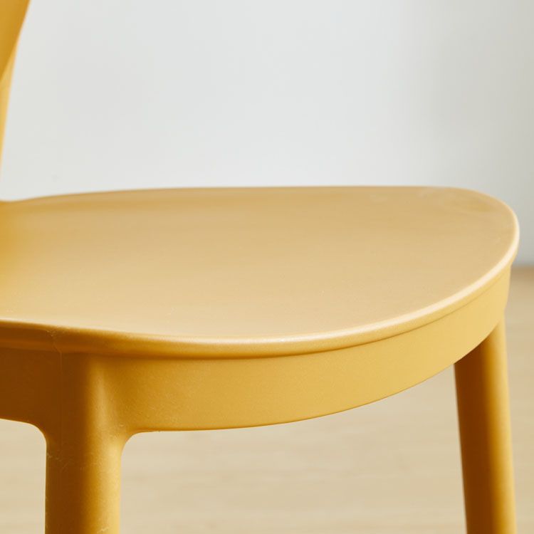 Plástico contemporáneo de las sillas apilables de la cocina que cena la silla lateral sin brazos