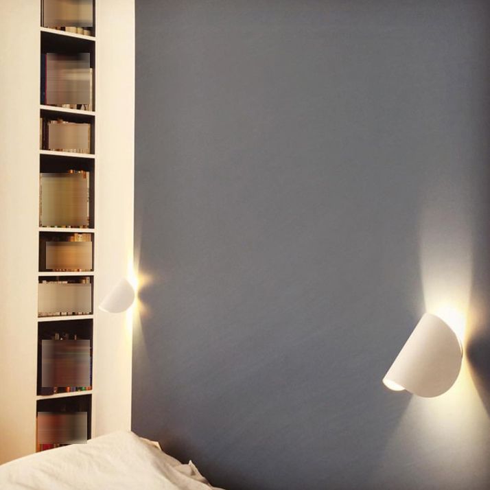 Unique Shade Metal Wall Sconce Modern Style Single Light Wall Mount Light