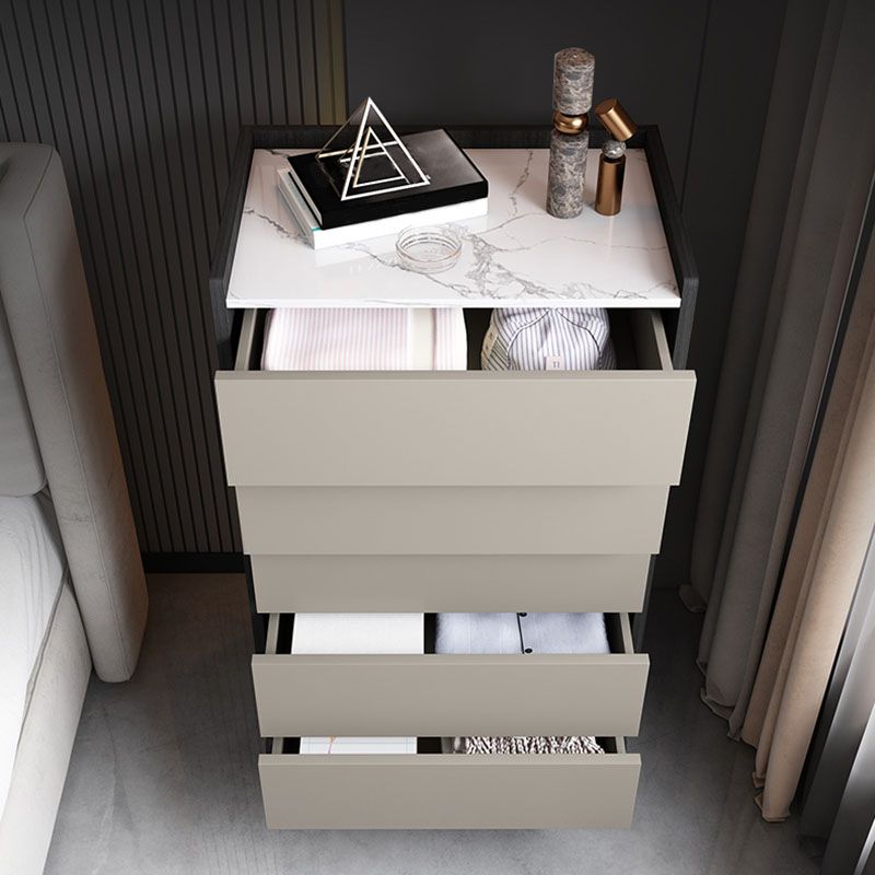 Contemporary Engineered Wood Chest Bedroom Storage Chest in Gray with Drawers