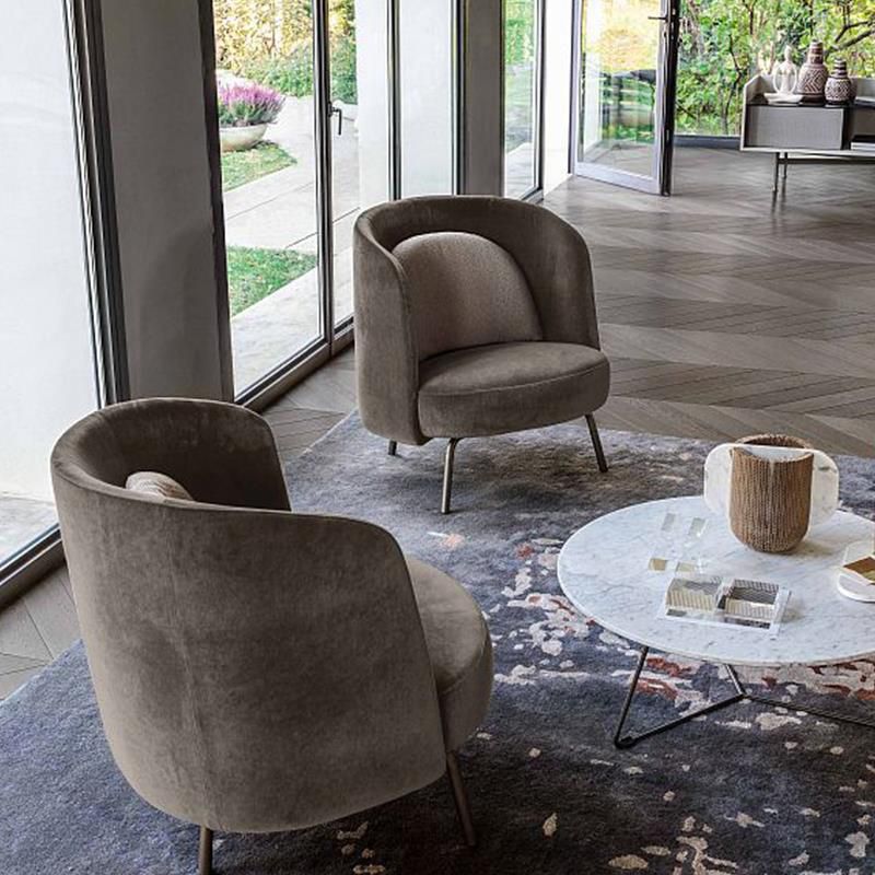 Modern Style Recessed Arms Chair with Black Metal Basic Four Leg